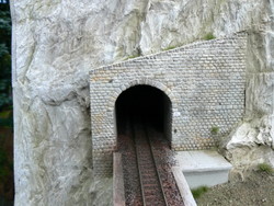 RhB Brail II Tunnel West 1:87 Spur H0m